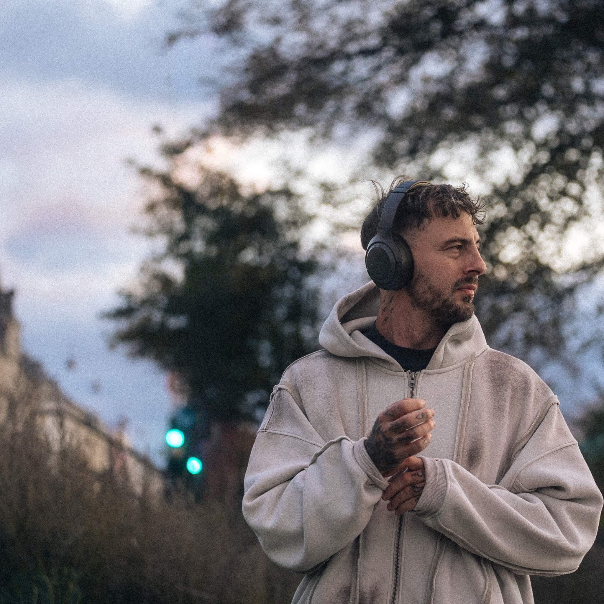 Vælg de rigtige høretelefoner til studie og produktion