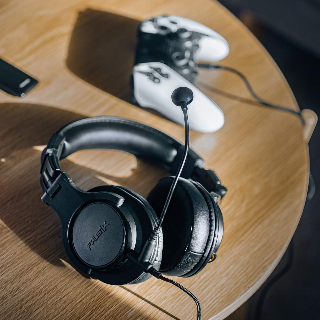 Få dyb bas uden mudret lyd i dine høretelefoner